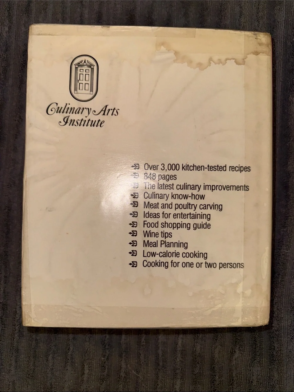 The Canadian Family Cookbook - Culinary Arts Institute 1981
